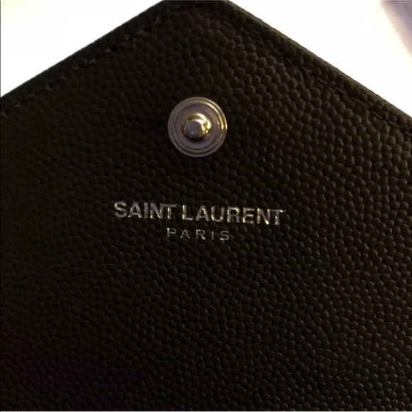 ❌❌SOLD❌❌YSL Compact Wallet - Picture 3 of 12